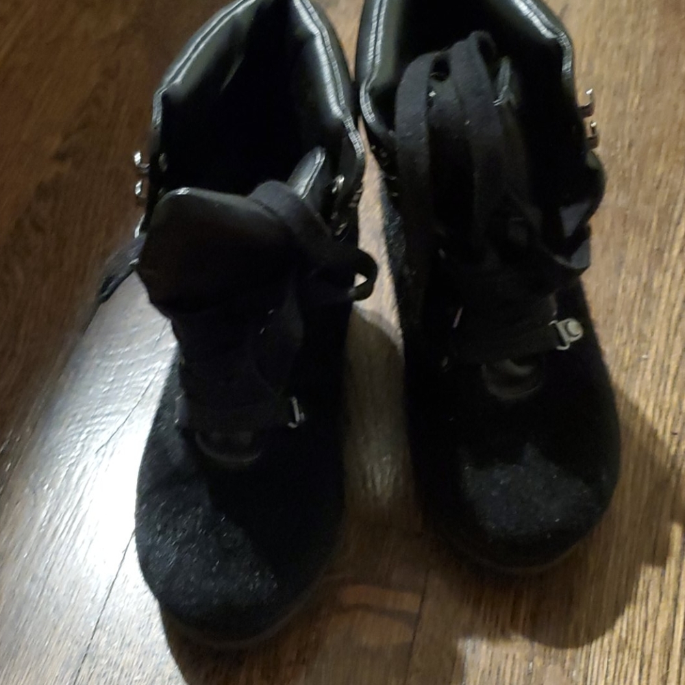 Wedge heel boots